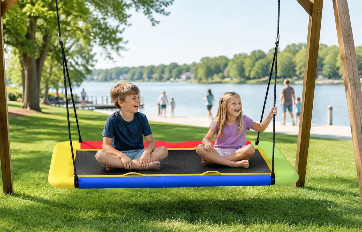 The SkyBound tree swing assembles and disassembles in minutes. Packs down small for easy carrying and storage. Kids can swing just about anywhere—backyard, garden, or lawn.